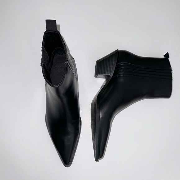 Zara Shoes - Zara cowgirl boots